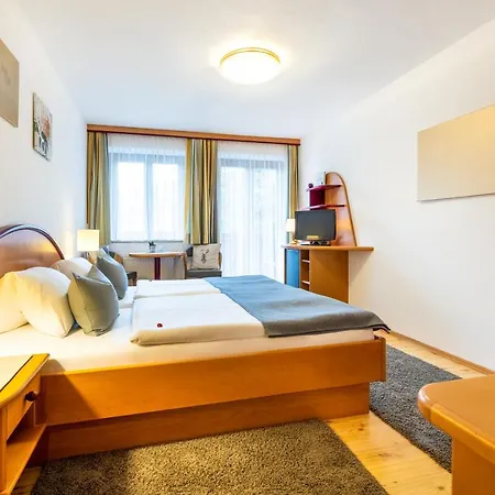 Sportpension Bergblick 3*